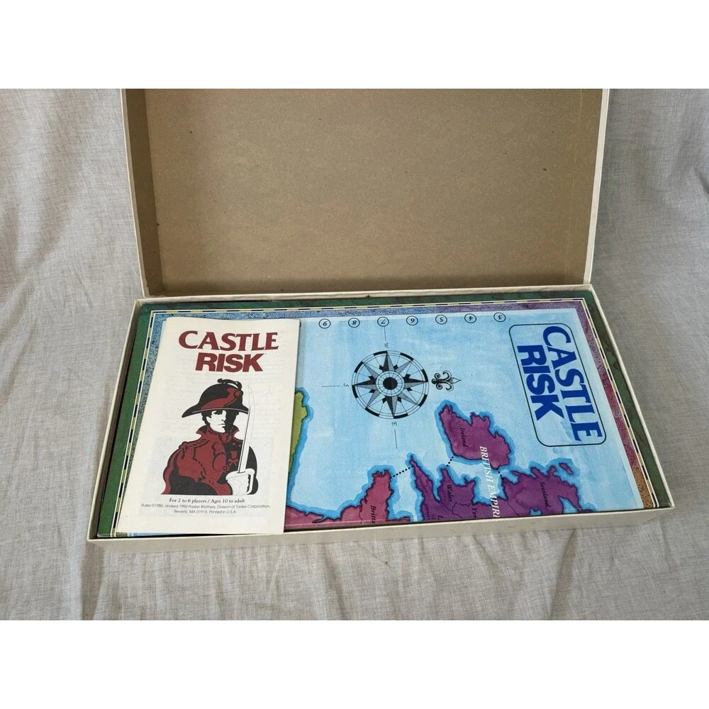 Risk and Castle Risk Parker Brothers 1990 Vintage No. 0042 Complete
